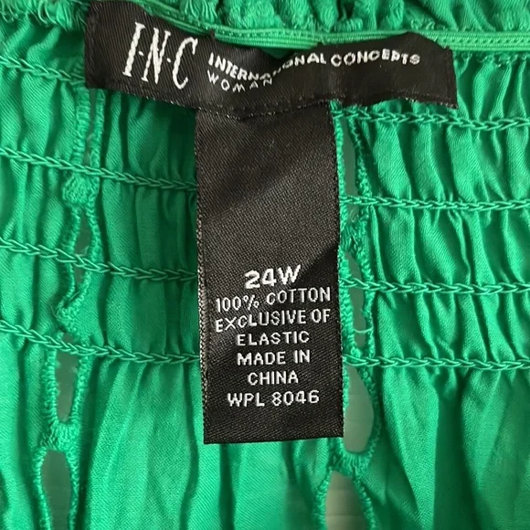 INC Women’s Crinkle Top - Picture 3 of 10